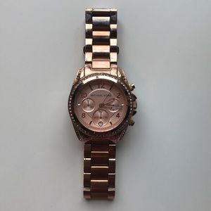 Michael Kors Rosegold Watch (box included)